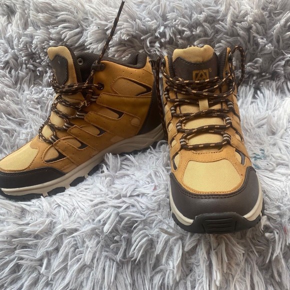 Avalanche Shoes - Avalanche Womens Steep Hiking Boots Size 8 Camel new without box